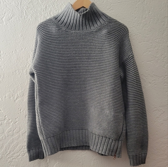 Lululemon Karma Kurmasana Sweater Size 8